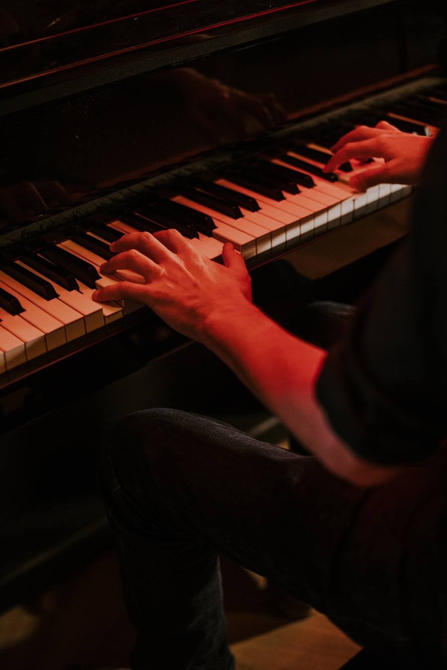 Mãos no piano
